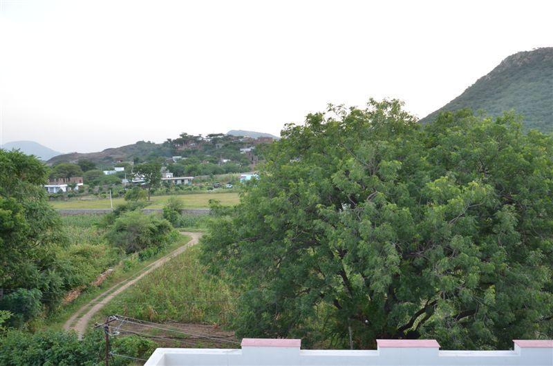 The Royale Country Retreat Acomodação com café da manhã Udaipur Exterior foto